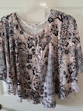 C.D. Petites - Women's Pink/Black/Gray/White Casual PS Petite Small Blouse